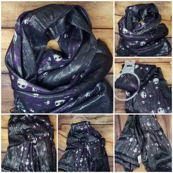 Disney Accessories - Nightmare before Christmas scarf